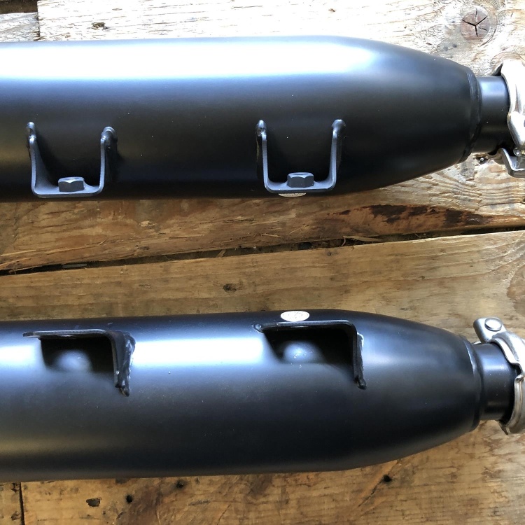 Indian Scout / Bobber Rogue exhaust silencers - matt black